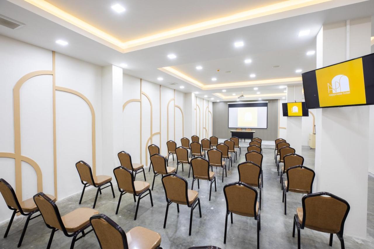 Nappiness Hotel - Sha Extraplus Bangkok Buitenkant foto